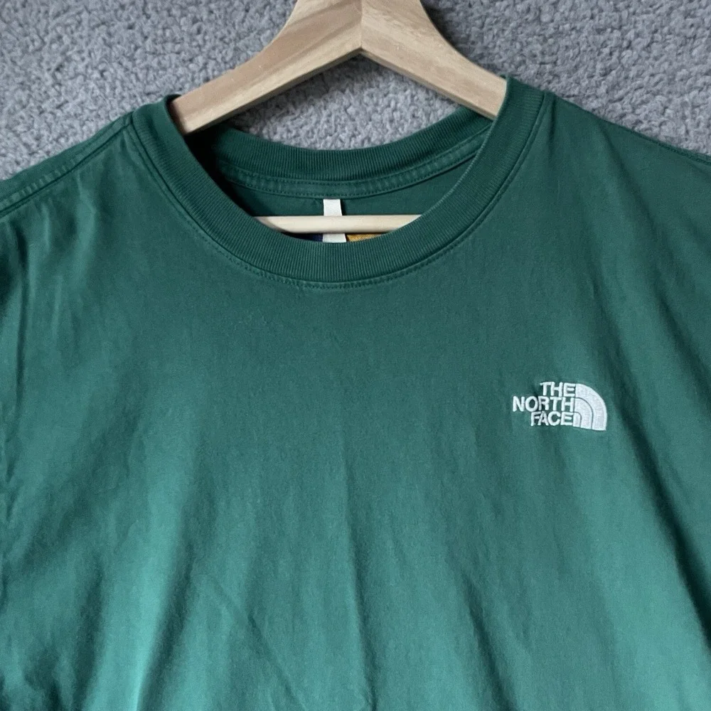 The North Face Mens Evergreen Colorblock Logo T-Shirt Medium A5EIKNL